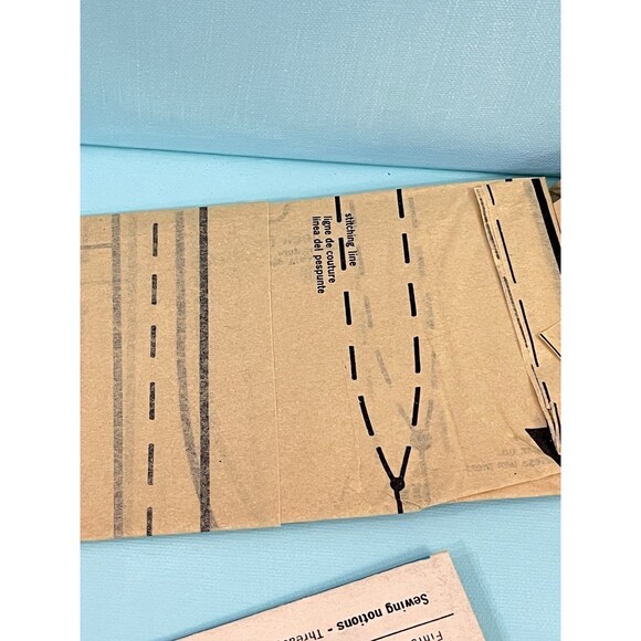 Vintage 1975 Simplicity Pattern 7082 Womens Long BOHO Fringe PONCHO Hippie UNCUT - Picture 9 of 9